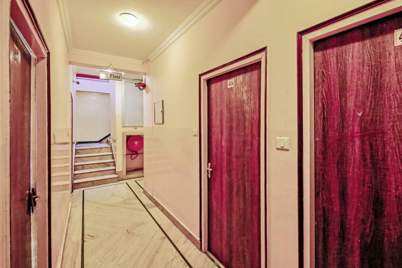 לקנאו Capital O 41962 Hotel Mandakini Continental מראה חיצוני תמונה
